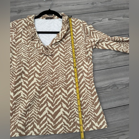 J.McLaughlin Durham Ruffle Top Animal Print Catalina Cloth - Picture 7 of 7